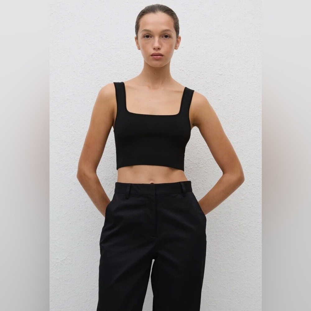 Matteau 90s Square Neck Tank